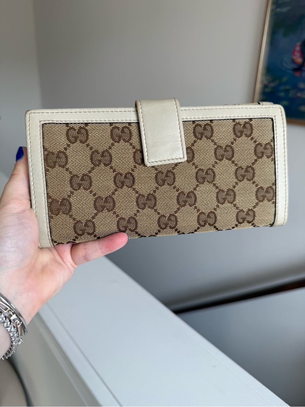 Gucci Beige GG Canvas Continental Wallet with Cream Trim and Gold Logo - Picture 3 of 13